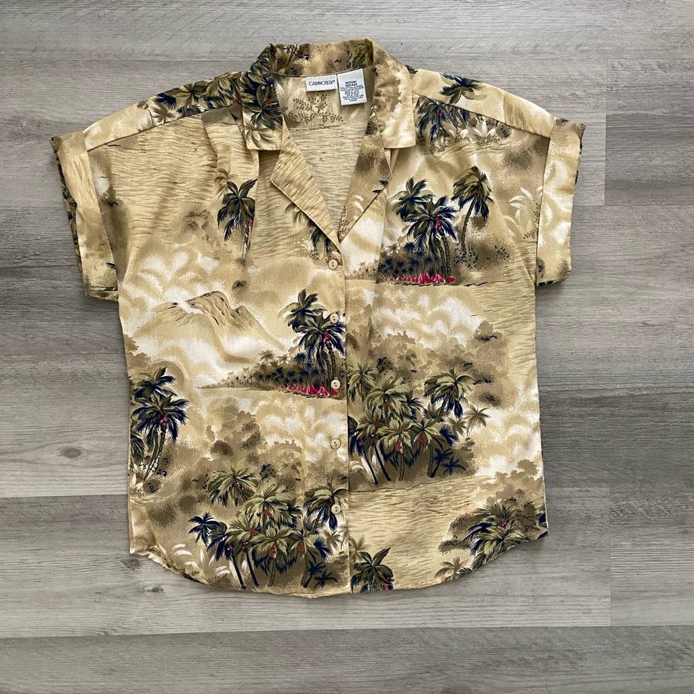 Vintage Cabin Creek Button Up
